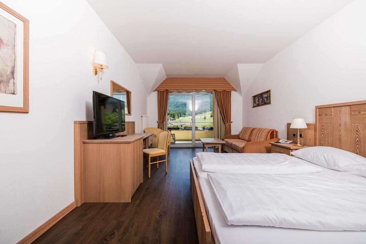 Hotel Kronplatz Olang Exteriör bild
