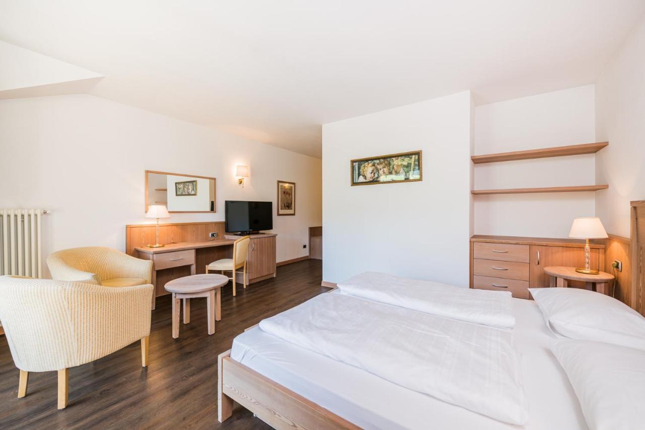 Hotel Kronplatz Olang Exteriör bild