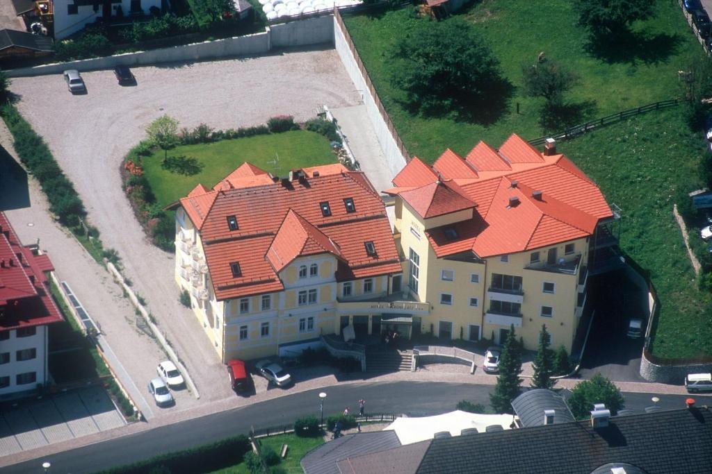 Hotel Kronplatz Olang Exteriör bild