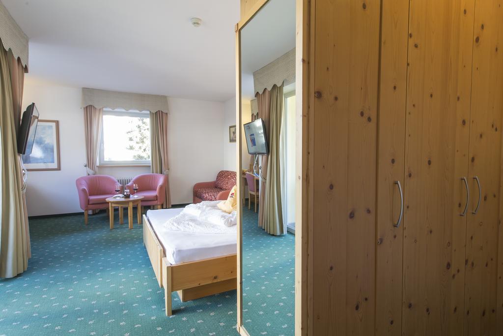 Hotel Kronplatz Olang Exteriör bild