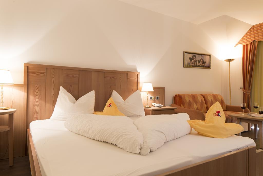 Hotel Kronplatz Olang Exteriör bild